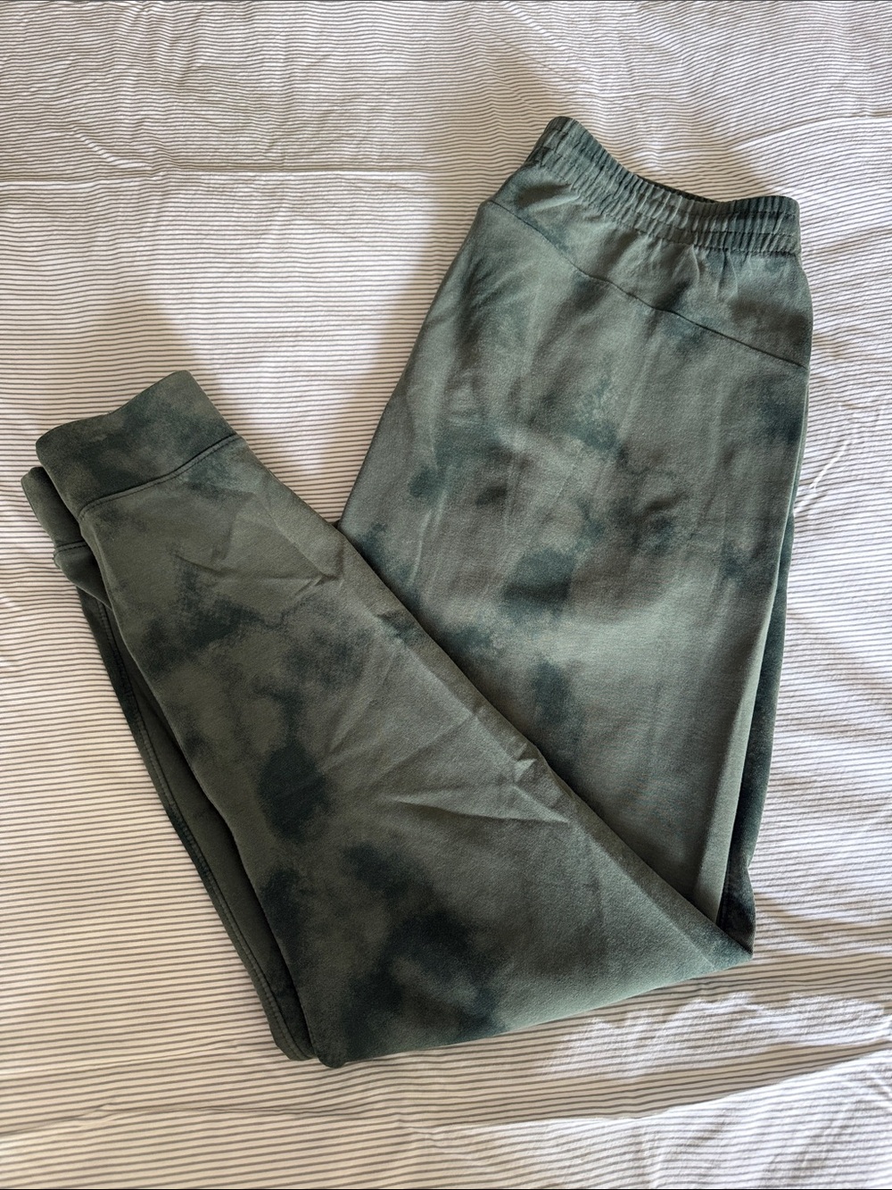 Old Navy Dynamic Fleece Joggers